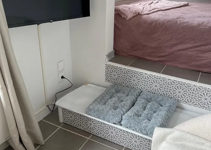 Lalyne- Maison De Charme A Sur * Trouville-sur-Mer