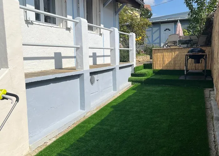 Feriehus Lalyne- Maison De Charme A Sur