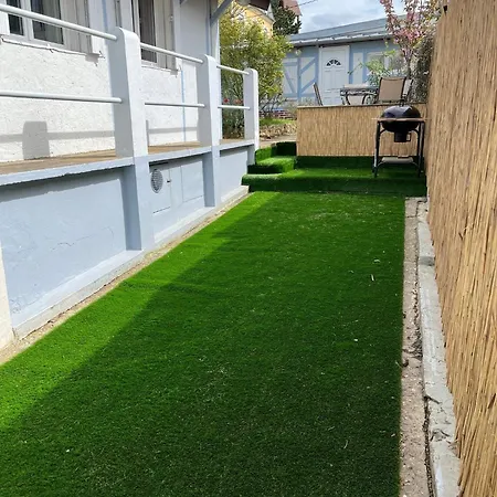 Lalyne- Maison De Charme A Sur *