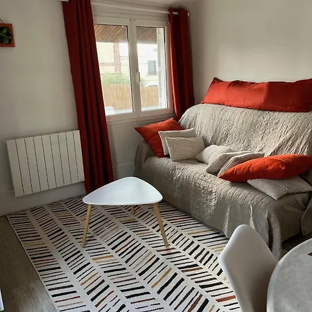 Semesterbostad Lalyne- Maison De Charme A Sur Trouville-sur-mer