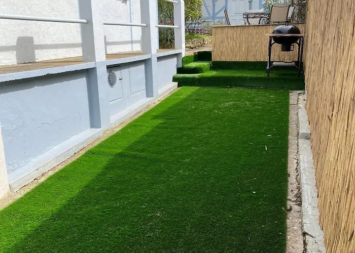 Lalyne- Maison De Charme A Sur *