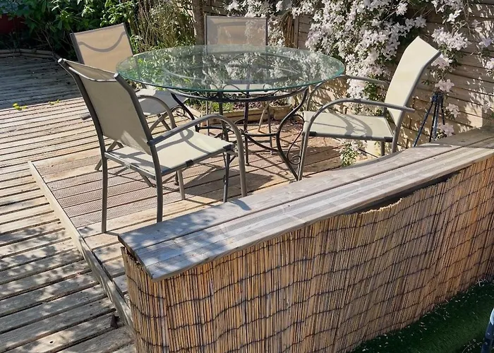 Vakantiehuis Lalyne- Maison De Charme A Sur *